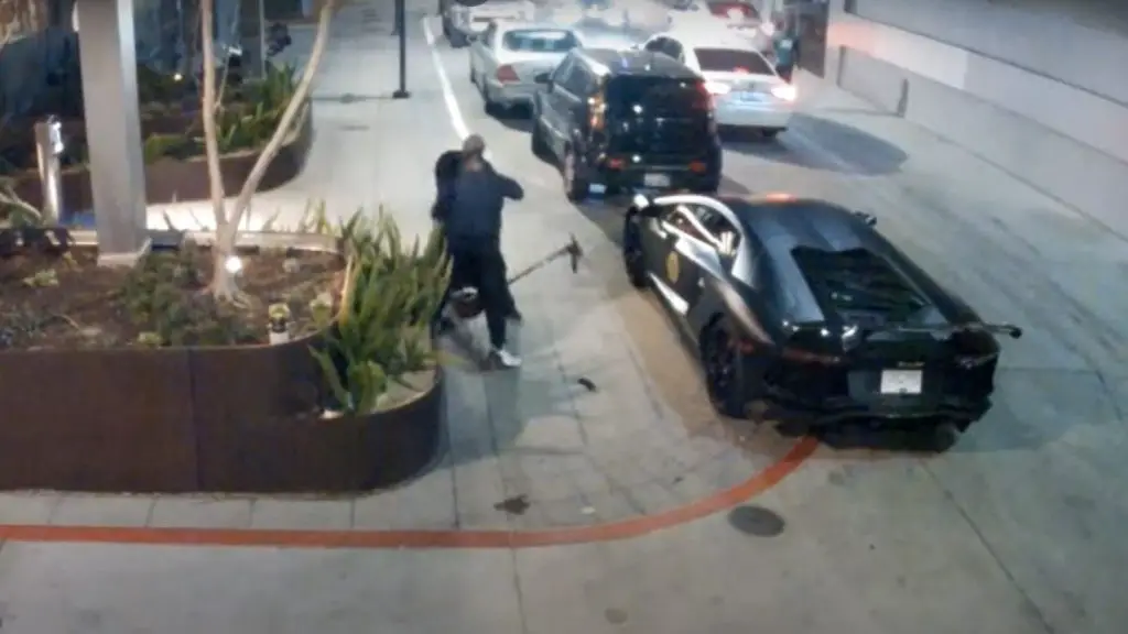 authorities warn violent robberies on the rise in southern california